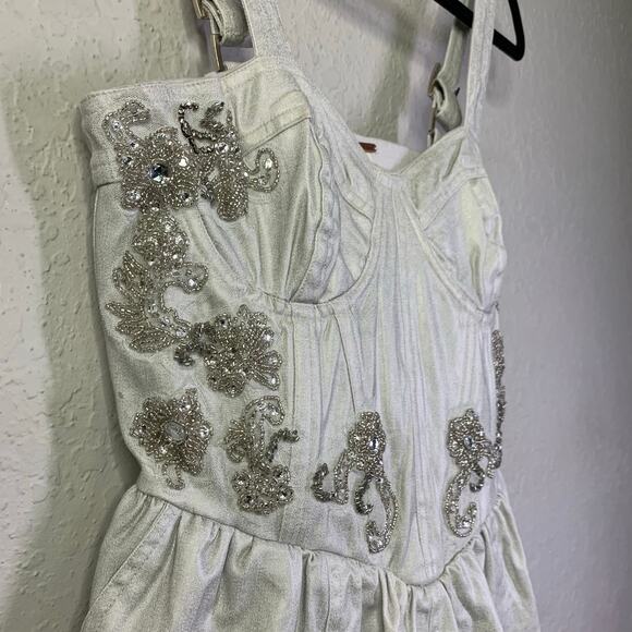 FREE PEOPLE Romper Janelle Bubble Style Size 4‎ Metallic Silver Hidden Side Zip - Picture 10 of 16